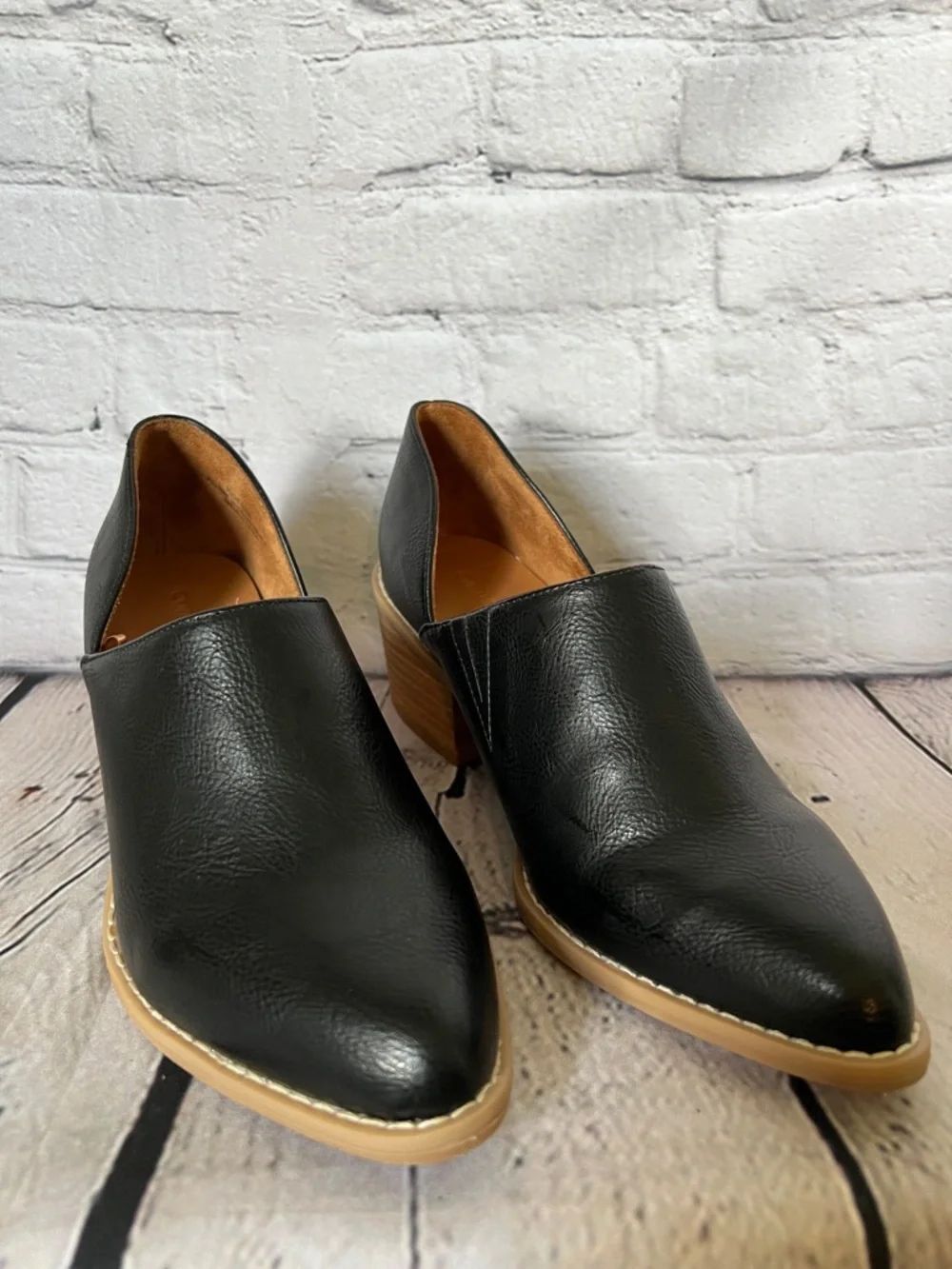 Cynthia Rowley Black Leather Slip-On Loafers with Tan Heel